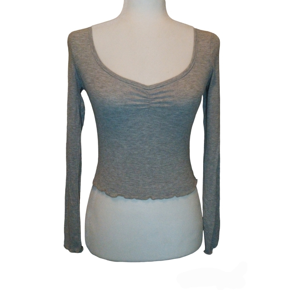 FOREVER 21 CROP TOP - SIZE S